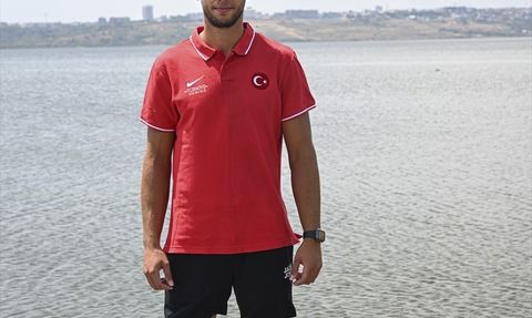 Genç Kürekçi Enes Biber, Dünya Şampiyonu Olmanın Gururunu Yaşıyor