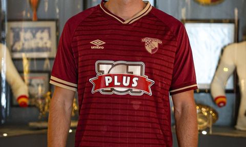 Göztepe, Efkan Bekiroğlu'nu Kadrosuna Kattı