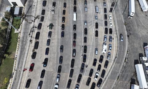 Gurbetçilerin Dönüş Yolculuğu: Hüzün ve Ayrılık