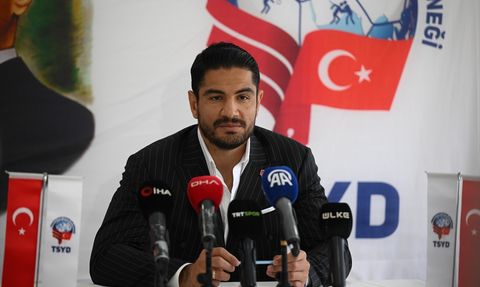 Güreş Federasyonu Başkanı Taha Akgül: "Dünya Şampiyonası'na Gerçekçi Bir Beklentiyle Gidiyoruz"