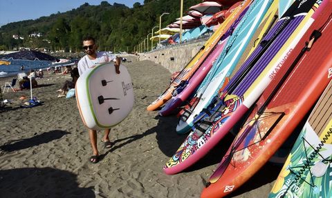 Karadeniz'de Kürek Sörfüyle Alternatif Su Sporları Deneyimi