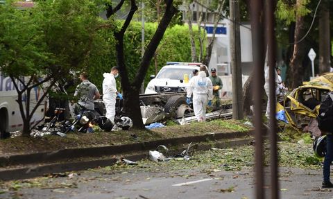 Kolombiya'da Bombalı Saldırı: 5 Ölüm, 36 Yaralı