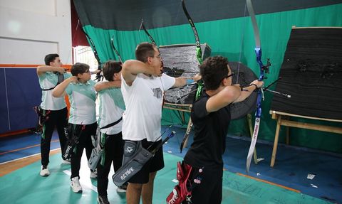 Konya'da Geleceğin Şampiyon Okçuları