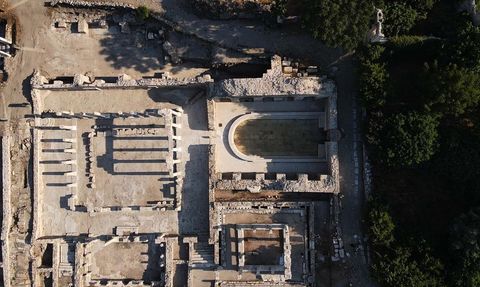 Stratonikeia'da 1900 Yıl Aradan Sonra Su Akıtıldı