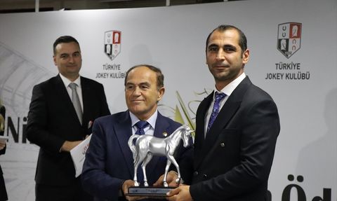 2024 Yılı Nimet Üyken Basın Ödülleri Sahiplerini Buldu