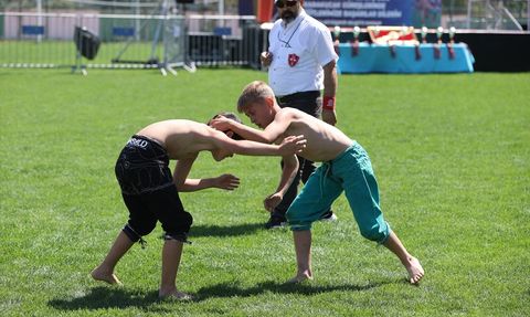 3. Uluslararası Muhsin Yazıcıoğlu Karakucak Güreş Festivali Sivas'ta Gerçekleşti