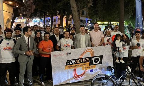 AB Türkiye Delegasyonu Maslahatgüzarı Bisiklet Turuna Katıldı