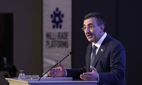 Cumhurbaşkanı Yardımcısı Yılmaz, Ekonomi ve Kalkınma Vizyonunu Düzenlenen Programda Paylaştı