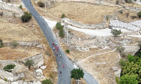 Gomeda Ultra Valley Trail Koşusu 2023: Nevşehir'de Sporun Zirvesi