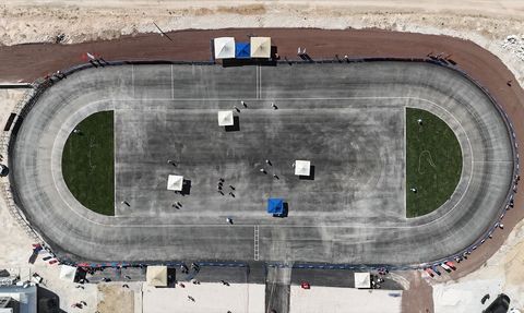 Karaman'daki Yeni Tekerlekli Paten Pisti Sporculara Kapı Açıyor