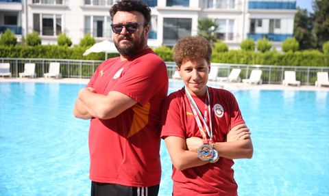 Milli Yüzücü Kuzey Set, Yunanistan'da Altın Madalya Peşinde