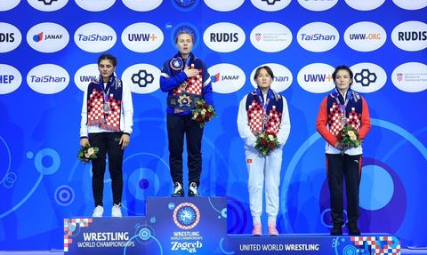 Nesrin Baş, Dünya Güreş Şampiyonası'nda Gümüş Madalya Kazandı
