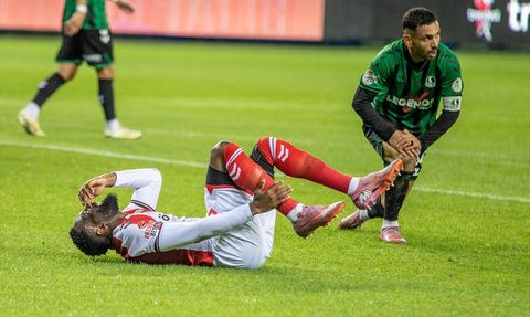 Sakaryaspor ve Özbelsan Sivasspor Berabere Kaldı