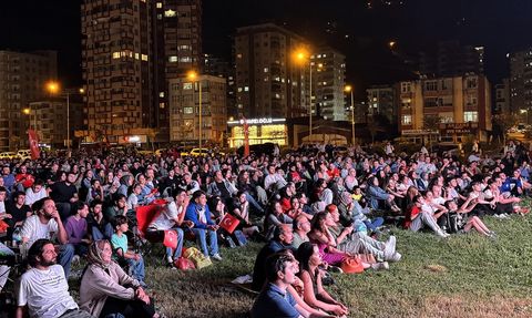 Türkiye-Almanya EuroBasket 2025 Final Maçı Rize'de Dev Ekrandan İzleniyor