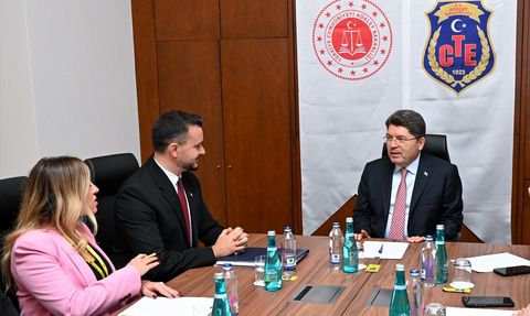 Adalet Bakanı Yılmaz Tunç, Bosna Hersekli Mevkidaşı ile Görüştü