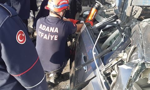 Adana'da Otoyolda Feci Kaza: Sürücü Hayatını Kaybetti