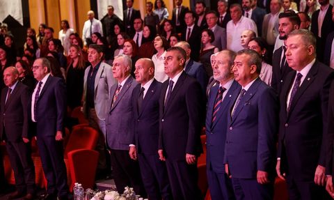 Akdeniz Tekstil İhracatçılarından Ödül Töreni