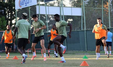 Alanyaspor, Kocaelispor Maçına Hazırlanıyor