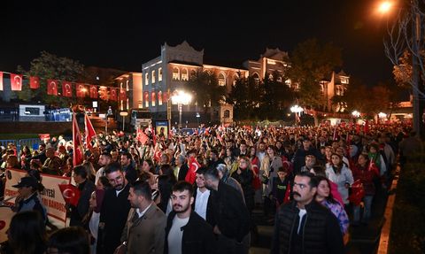 Ankara'da Cumhuriyet Bayramı Fener Alayı Coşkusu