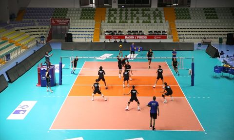 Bursa Büyükşehir Belediyespor'dan Kupa ve Lig Hedefi