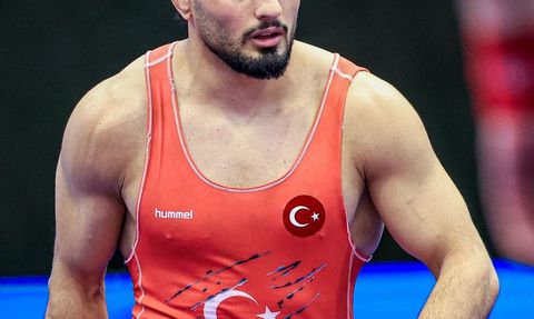 Dünya 23 Yaş Altı Güreş Şampiyonası'nda Türkiye'ye İki Madalya