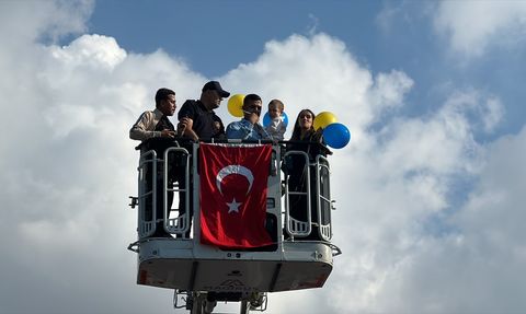Hatay'da Tamer Talha İçin Balon Bıraktılar