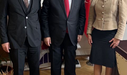 Hekimsen'den Doktorlara Yönelik Yasal Düzenleme Talebi