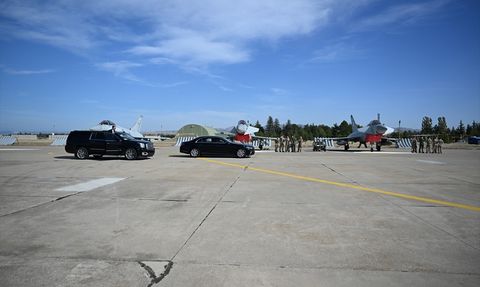 İngiltere Başbakanı Starmer Türkiye'de Eurofighter Typhoon Uçaklarını İnceledi