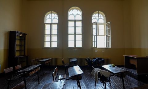 İstanbul Milli Eğitim Müdürü Yentür, Fener Rum Ortaokulu ve Lisesi'ni Ziyaret Etti