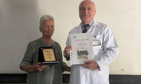 İzmir'de Kadavra Bağışı İçin Ailelere Teşekkür Töreni