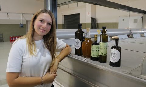 Kadın Çiftçi Nihan Işık Yücel, Zeytin Tesisiyle Katma Değer Yaratıyor