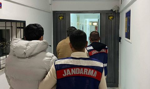 Kayseri'de DEAŞ Operasyonu: 2 Yabancı Şüpheli Gözaltında