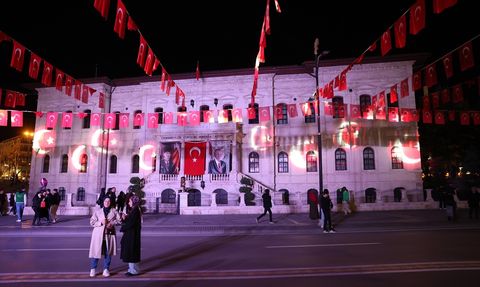 Sivas'ta Cumhuriyet'in 102. Yıl Dönümü Coşkuyla Kutlandı