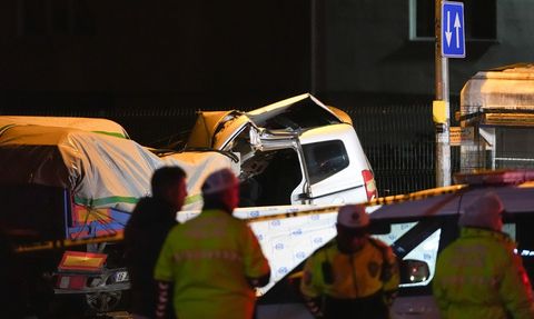 Sultanbeyli'de Trafik Kazası: 1 Ölü, 1 Yaralı