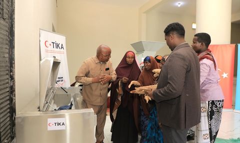 TİKA'dan Somali'deki Manyok Üreticilerine Destek