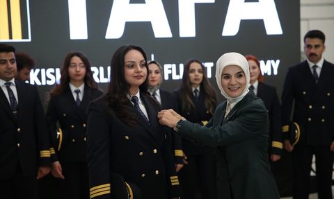 Türk Hava Yolları Yeni Pilotlarını Uğurladı