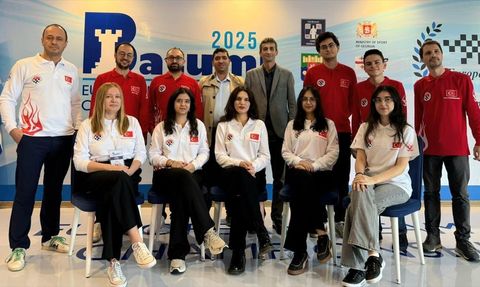 Türk Satranç Takımı Avrupa Şampiyonası'nda Tarih Yazdı