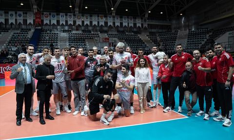 Voleybol: Ziraat Bankkart, 2025 TSYD Ankara Cumhuriyet Kupası'nı Kazandı