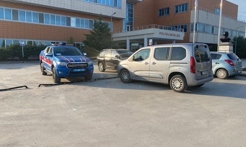 Çanakkale'de Boş Arazide Bebek Cesedi Bulundu