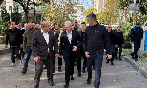 İstanbul Valisi Gül, Kartal'da Riskli Yapıları İnceledi