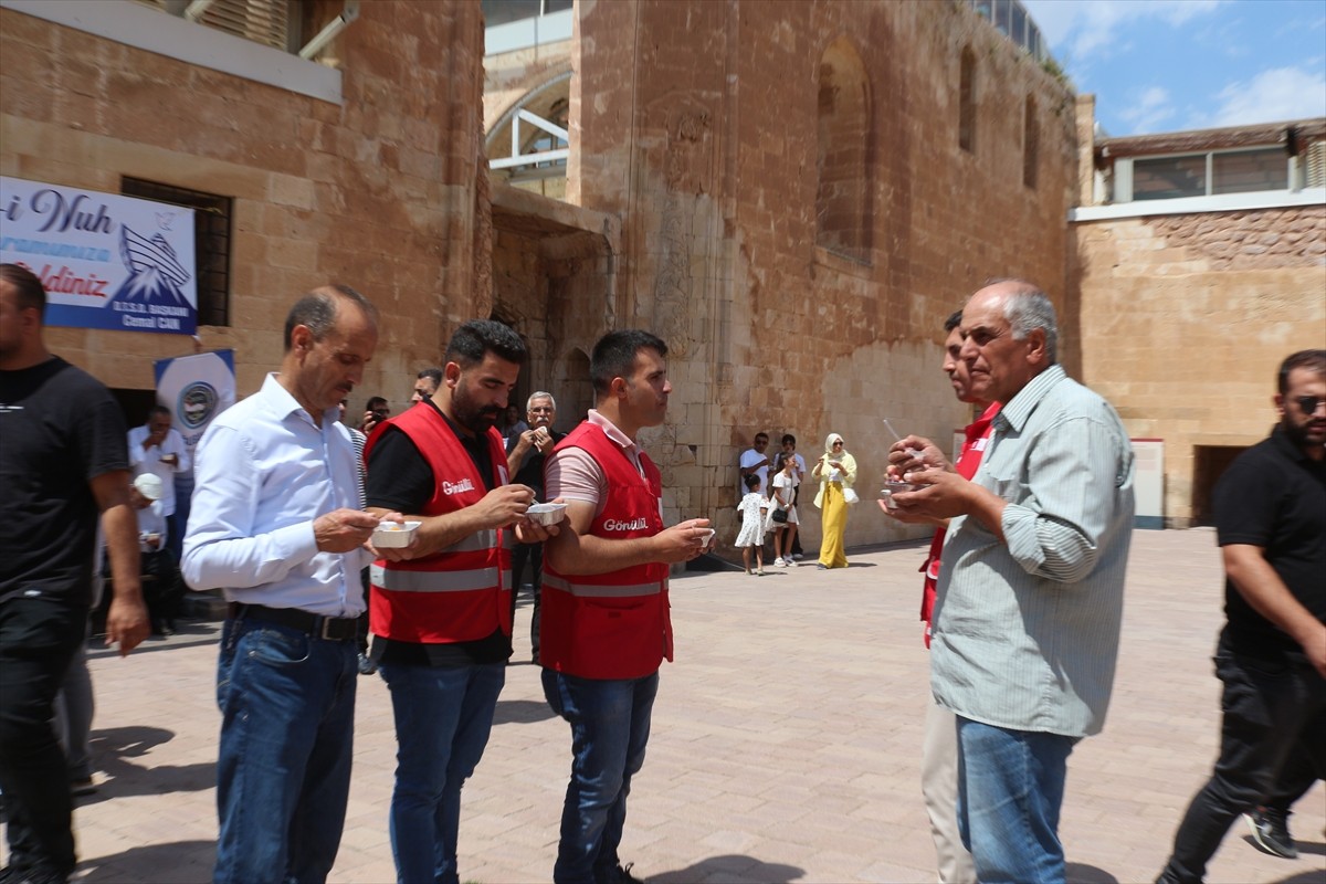 Ağrı'nın Doğubayazıt ilçesinde bulunan tarihi İshak Paşa Sarayı'nda muharrem ayı nedeniyle...