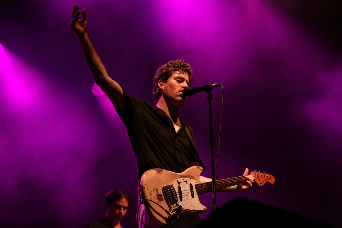 İzlandalı rock grubu Kaleo, KüçükÇiftlik Bahçe'de müzikseverlerle buluştu. Grup "Lonely Cowboy" ve...