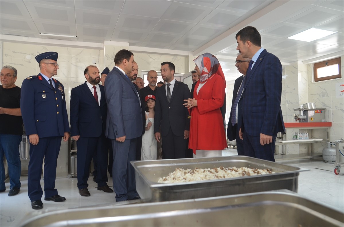 Kütahya'da, TBMM 22. Dönem Kütahya Milletvekili Halil İbrahim Yılmaz’ın oğlu Emlak Konut GYO Genel...