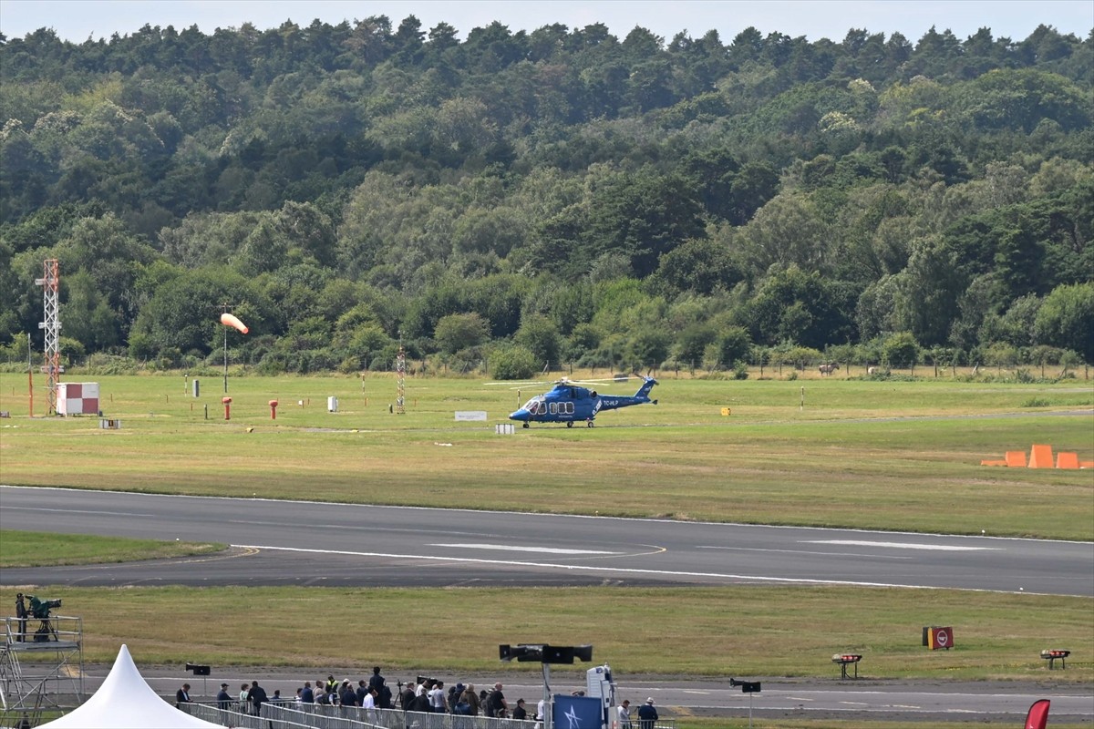 Türkiye'nin ilk özgün helikopteri GÖKBEY, havacılık ve savunma sanayisinin dünyadaki en prestijli...