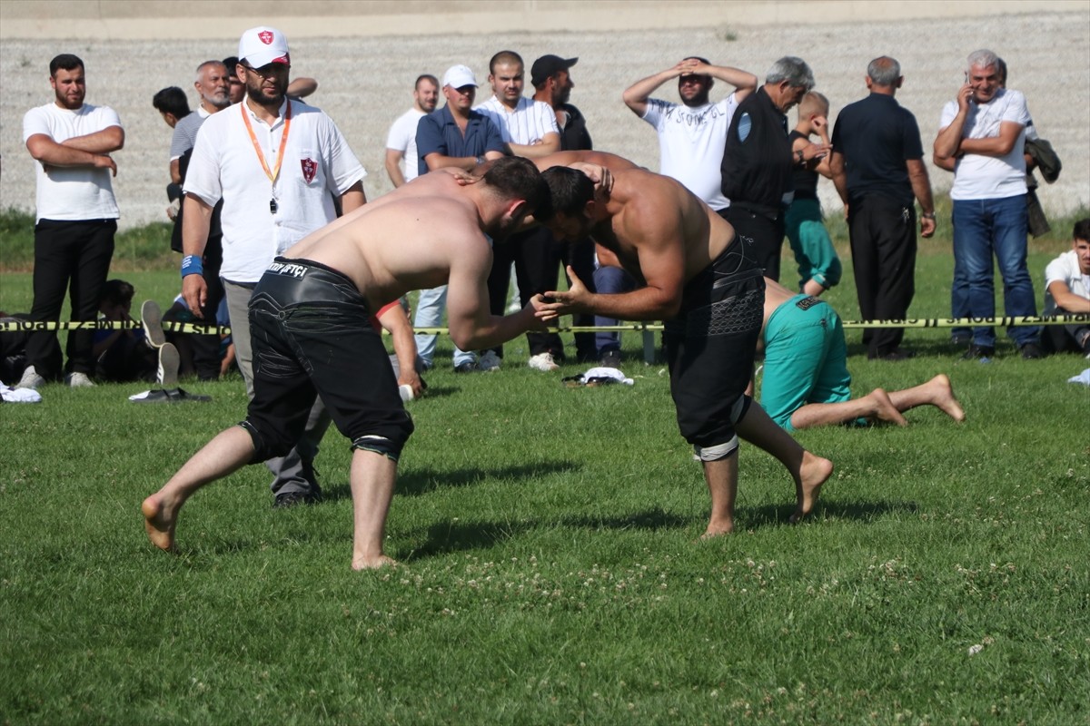 Atatürk Üniversitesi Spor Kulübü'nce organize edilen 1. Karakucak Güreş Festivali, Atatürk...