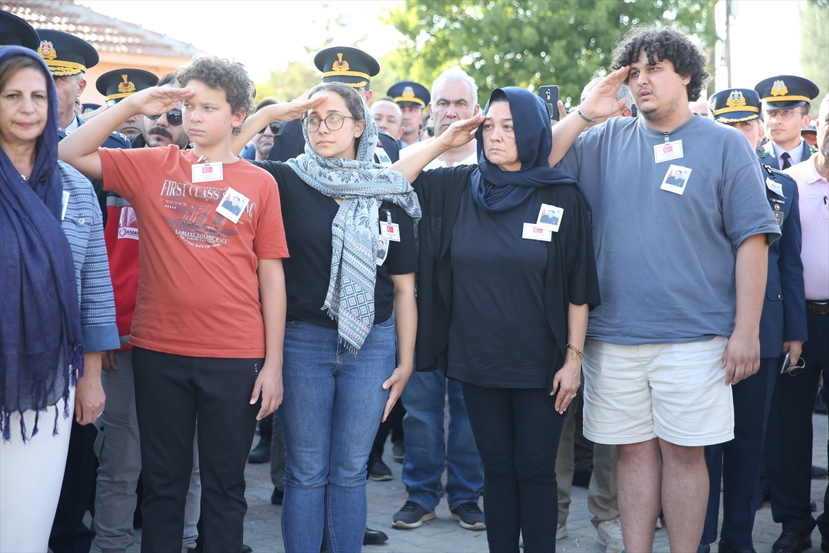 Somali Türk Görev Kuvveti'nde görevliyken geçirdiği kalp krizi sonucu şehit olan Uzman Çavuş Seydi...