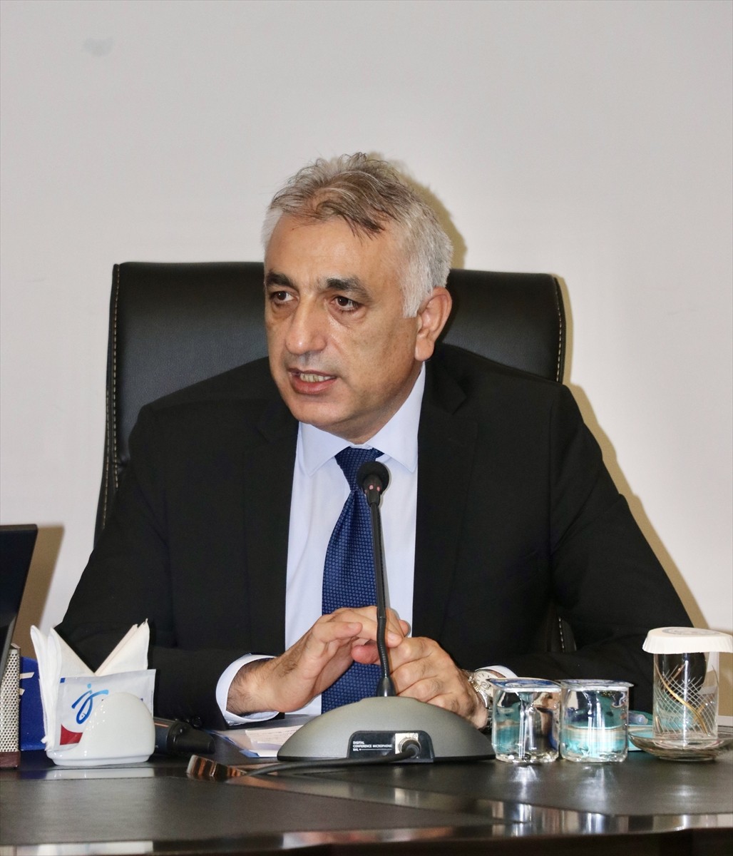 Trabzon'da, "Doğu Karadeniz Havzası Havza Su Kurulu Toplantısı" gerçekleştirildi. İl Tarım ve...