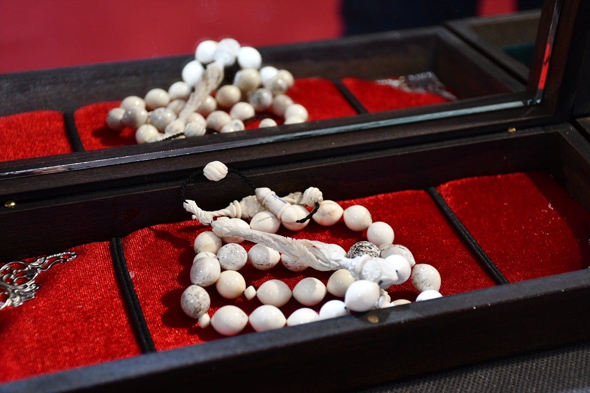 Adana Valiliği himayesinde düzenlenen "3. Tespih ve Doğal Taşlar Fuarı" sona erdi. TÜYAP Adana...