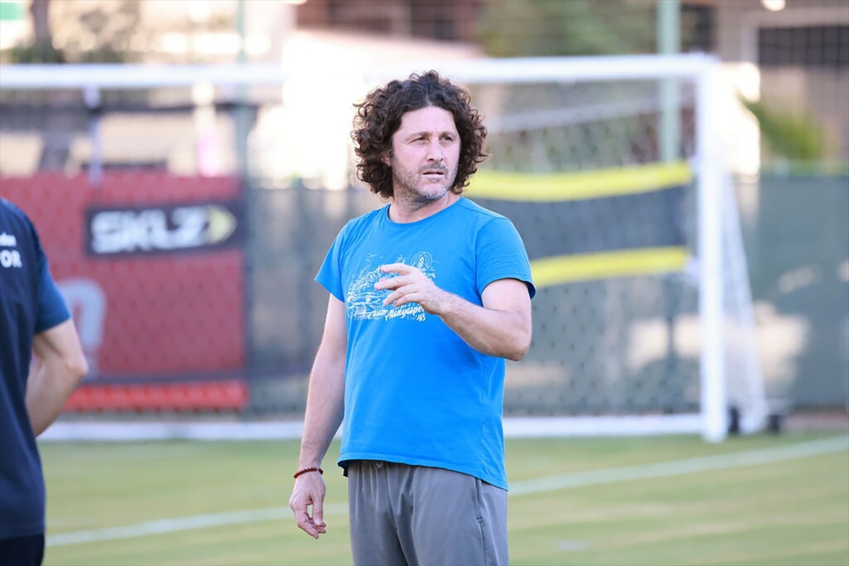 Corendon Alanyaspor, Trendyol Süper Lig'in 8. haftasında 6 Ekim Pazar günü deplasmanda Galatasaray...