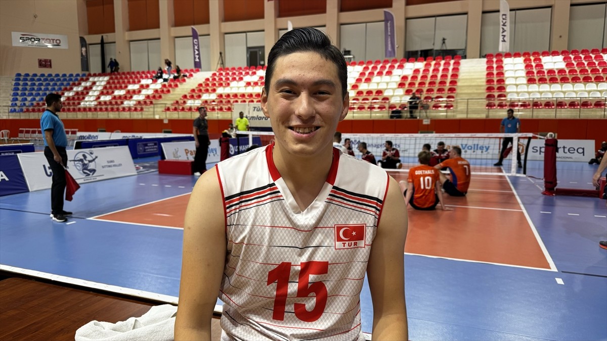 Eskişehir'de 4 yıl önce tarım makinesine kaptırdığı sol bacağı diz üstünden kesilen voleybolcu...